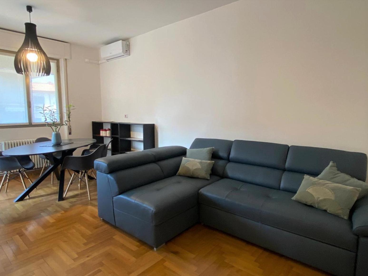 קומו The Little Duck - Modern Apartment With Balcony מראה חיצוני תמונה